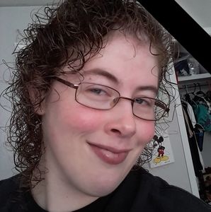 Meet your Posher, Marissa